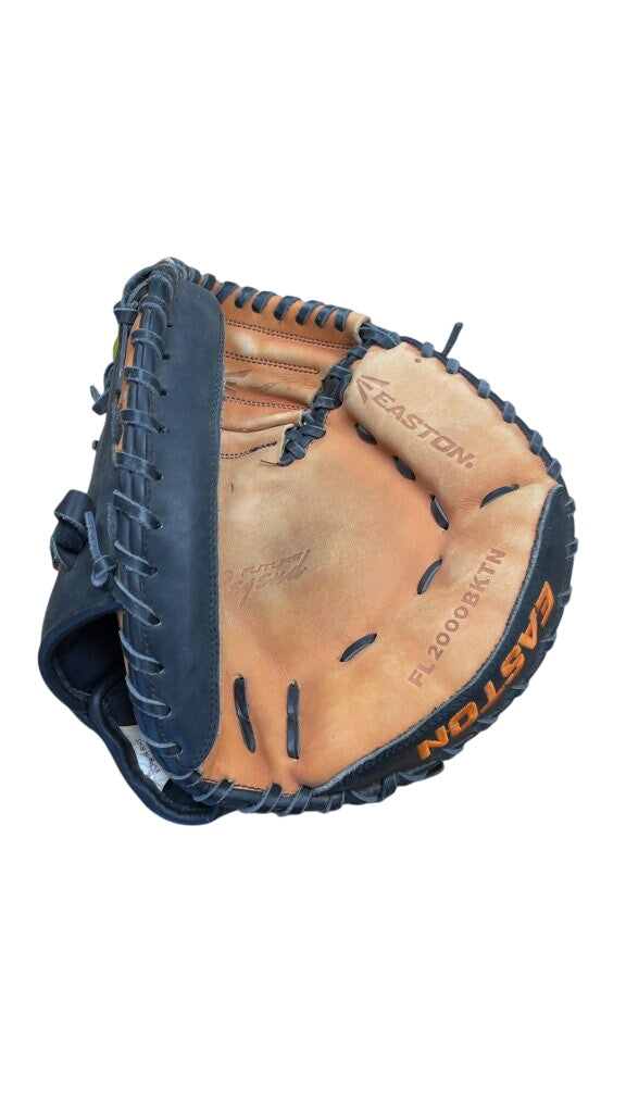 11" Easton Catcher's Mitt