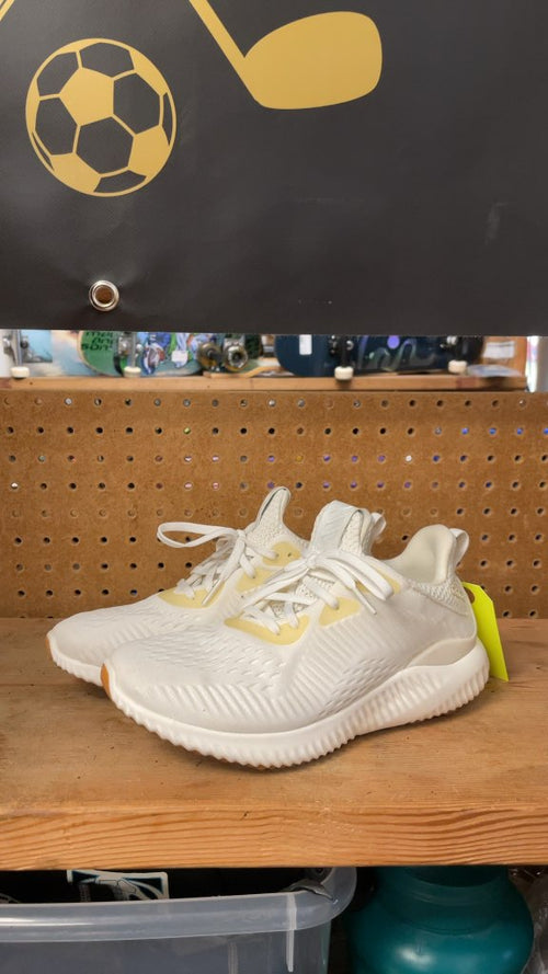 Adidas Alphabounce Women's Running Shoes - Size 6
