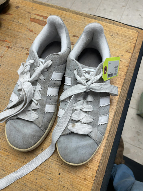 Adidas Campus Size 7 US Grey Suede Sneakers