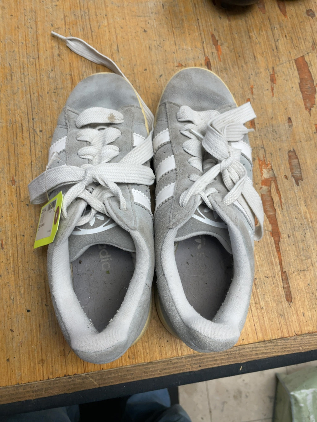 Adidas Campus Size 7 US Grey Suede Sneakers