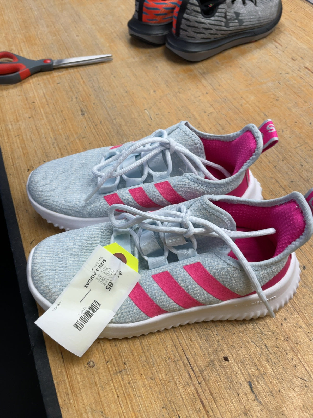 Adidas Cloudfoam Size 3 Blue/Pink Runners