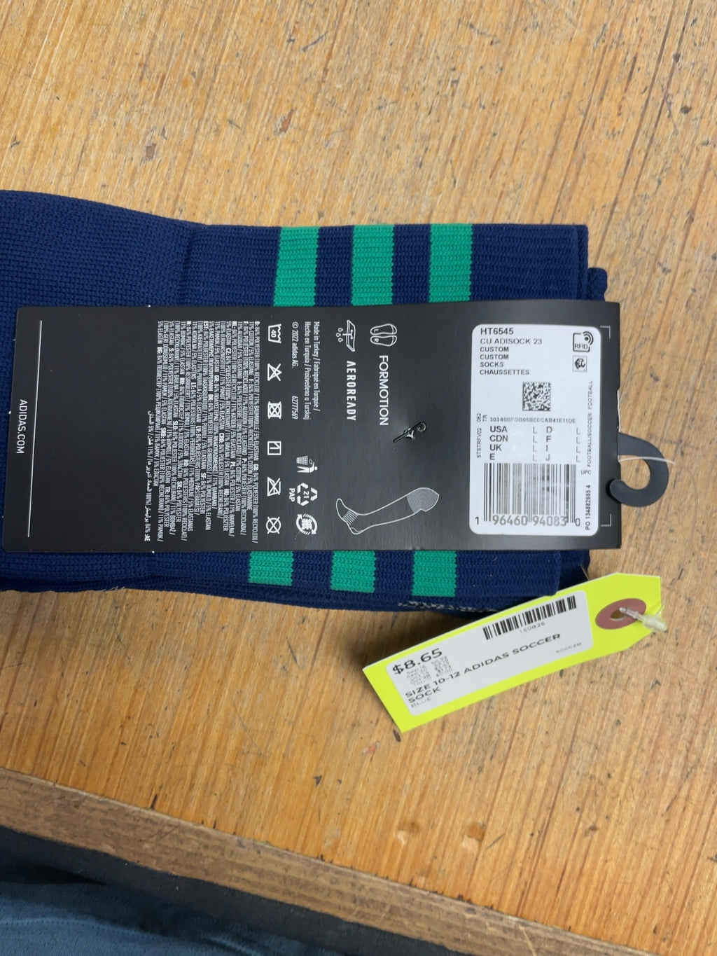 Adidas CU ADISOCK 23 Size 10-12 Soccer Socks