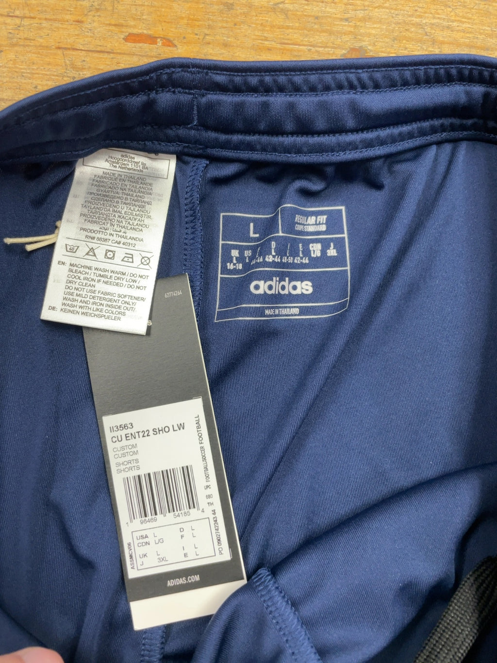 Adidas Entrada 22 Size L Soccer Shorts