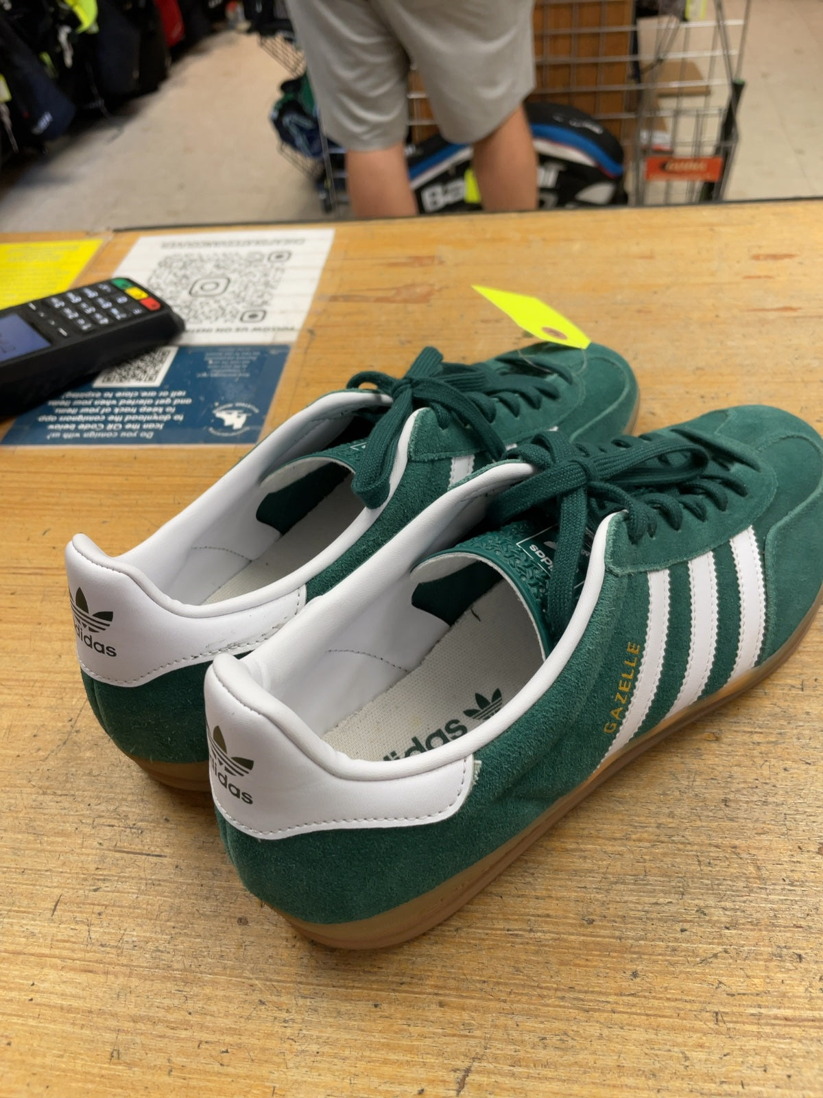 Adidas Gazelle Men's 10.5 Green/White Sneakers