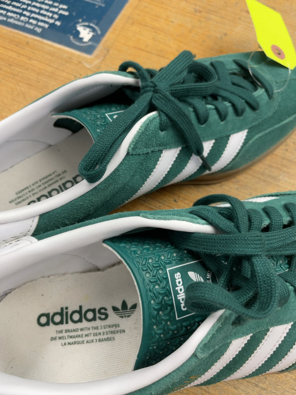 Adidas Gazelle Men's 10.5 Green/White Sneakers