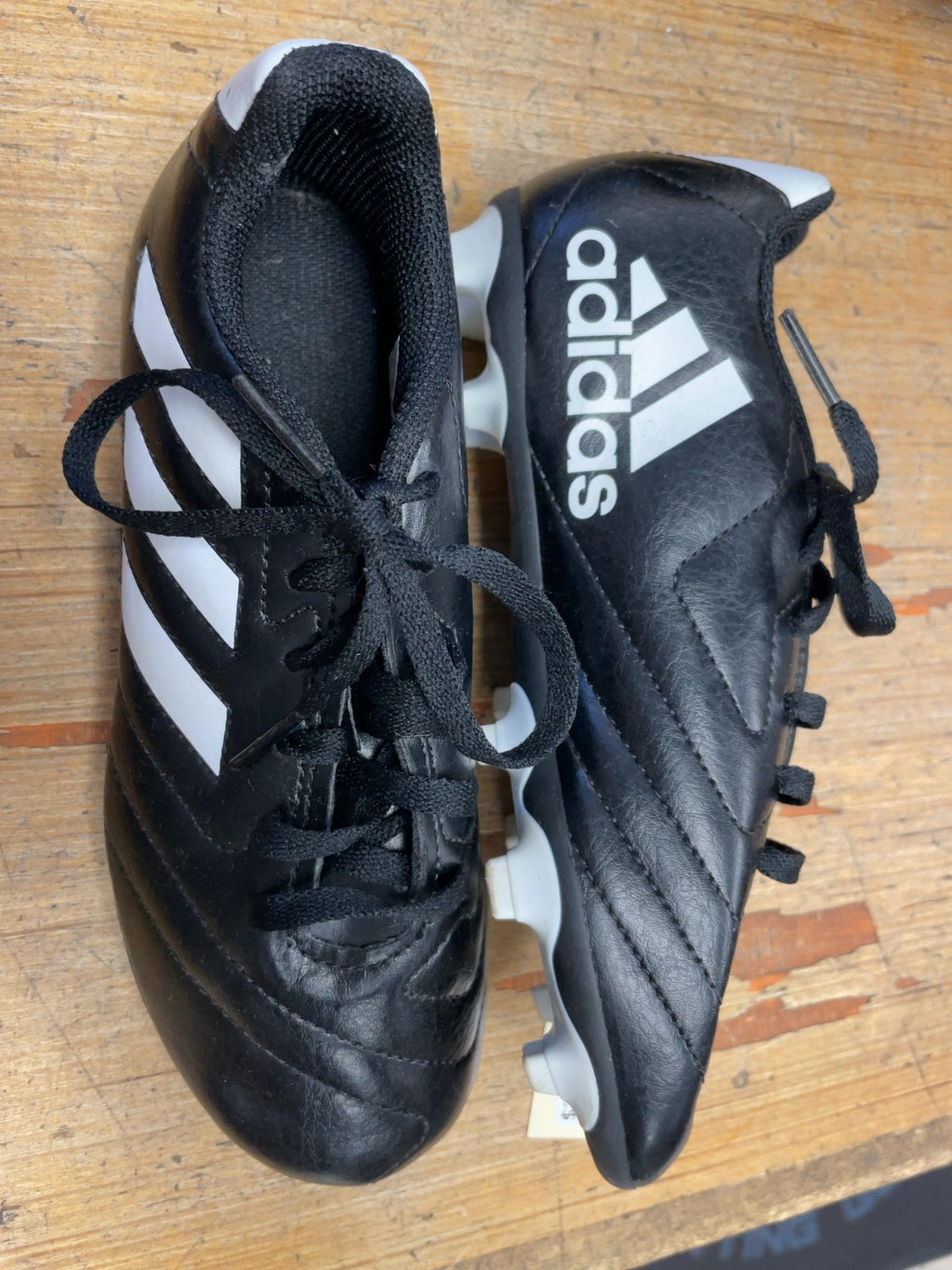 Adidas Goletto VI Size 2 US Soccer Cleats