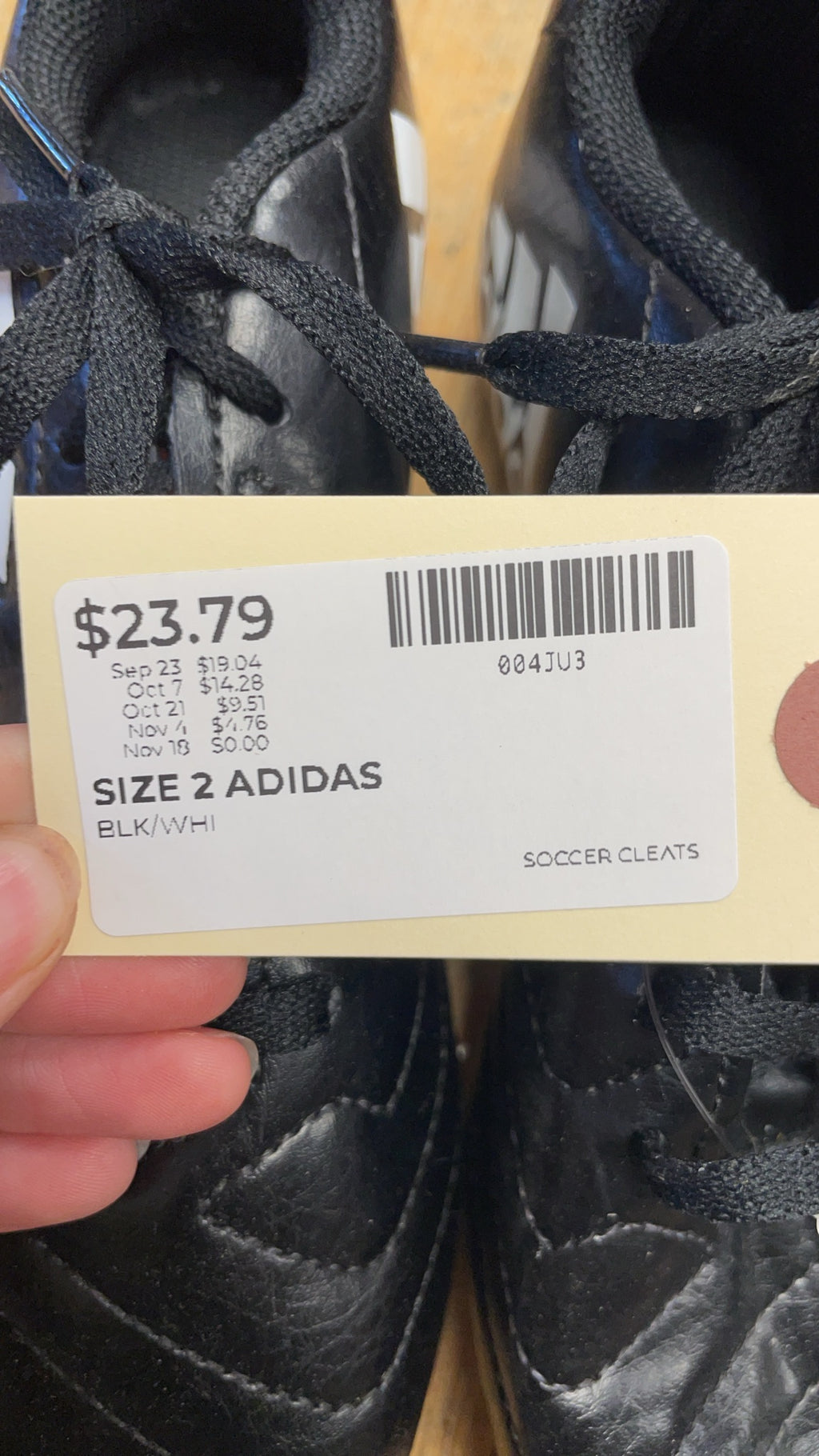 Adidas Goletto VI Size 2 US Soccer Cleats
