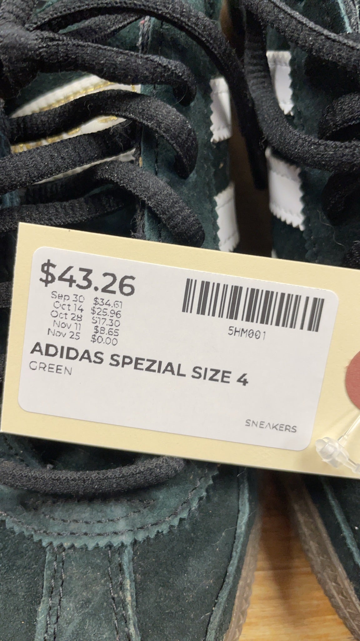 Adidas Handball Spezial Size 4 US Green Suede Sneakers