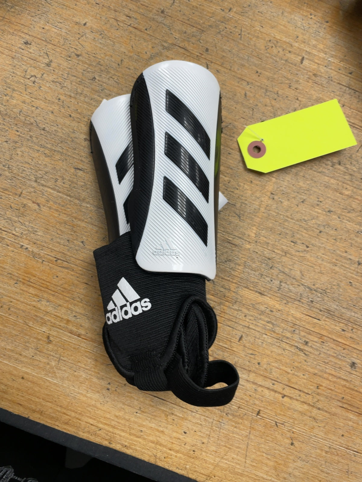 Adidas Junior XS Soccer Shin Pads