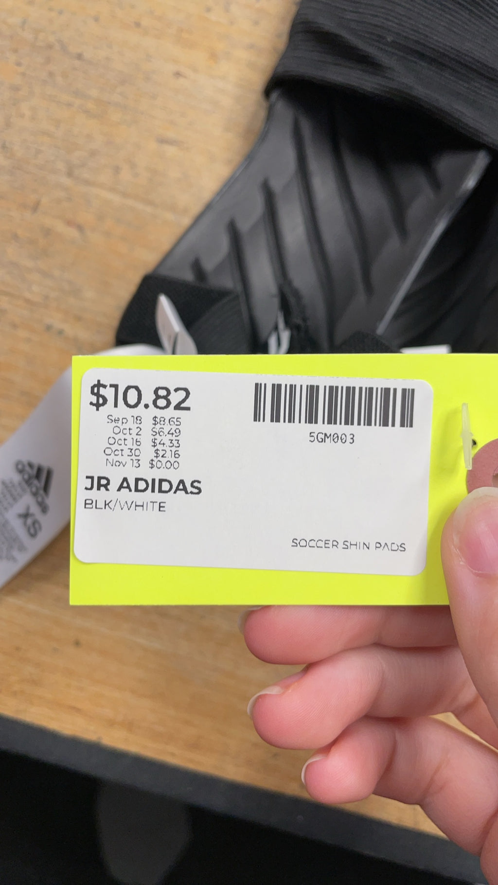 Adidas Junior XS Soccer Shin Pads
