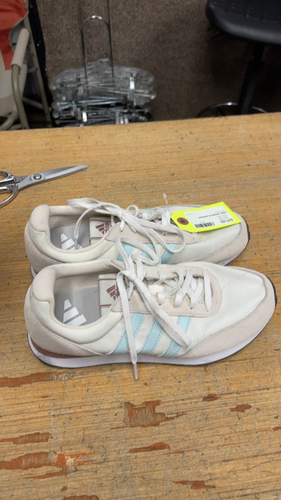 Adidas Ladies Sneakers Size 8