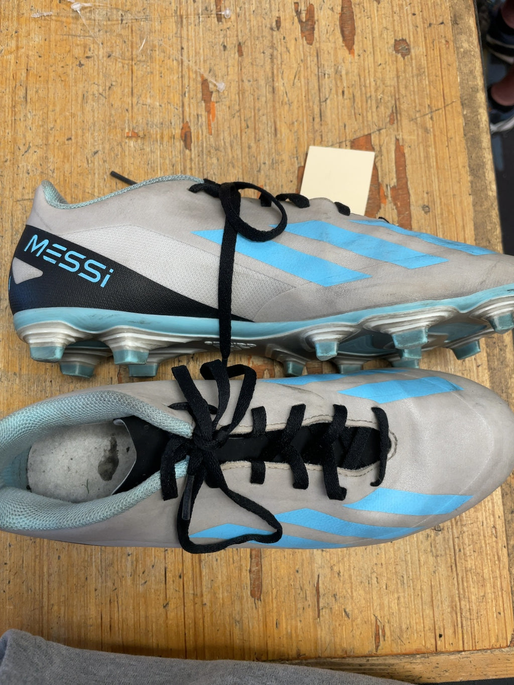 Adidas Messi Size 8 Soccer Cleats