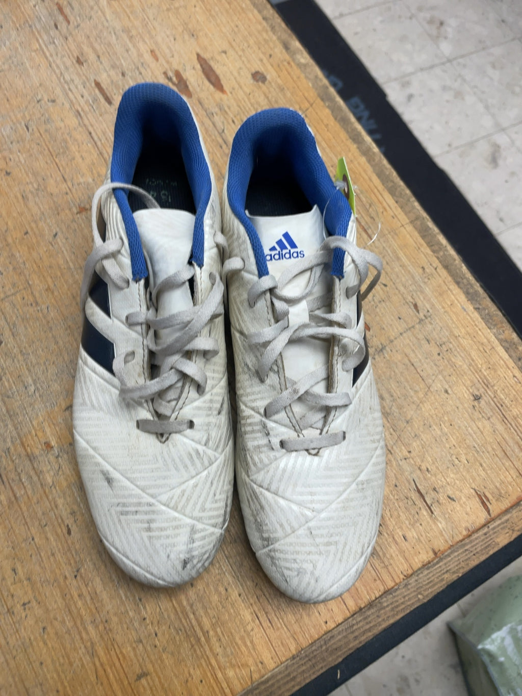 Adidas Nemeziz Size 9 Ladies Soccer Cleats