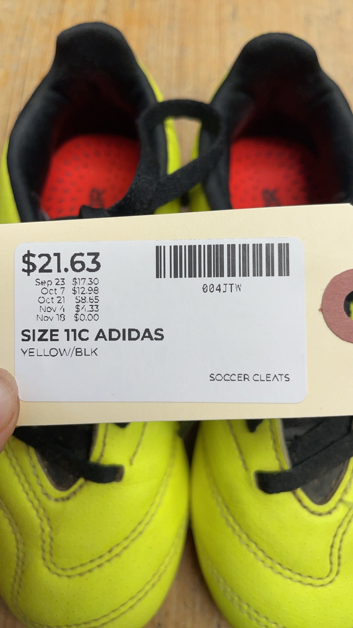 Adidas Predator Size 11K US Soccer Cleats