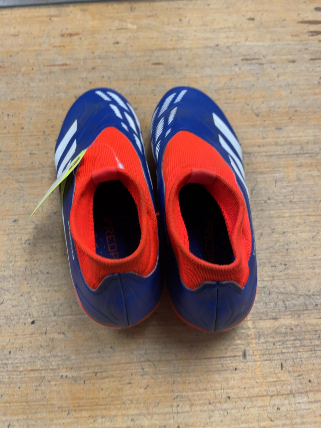 Adidas Predator Size 7 Soccer Cleats