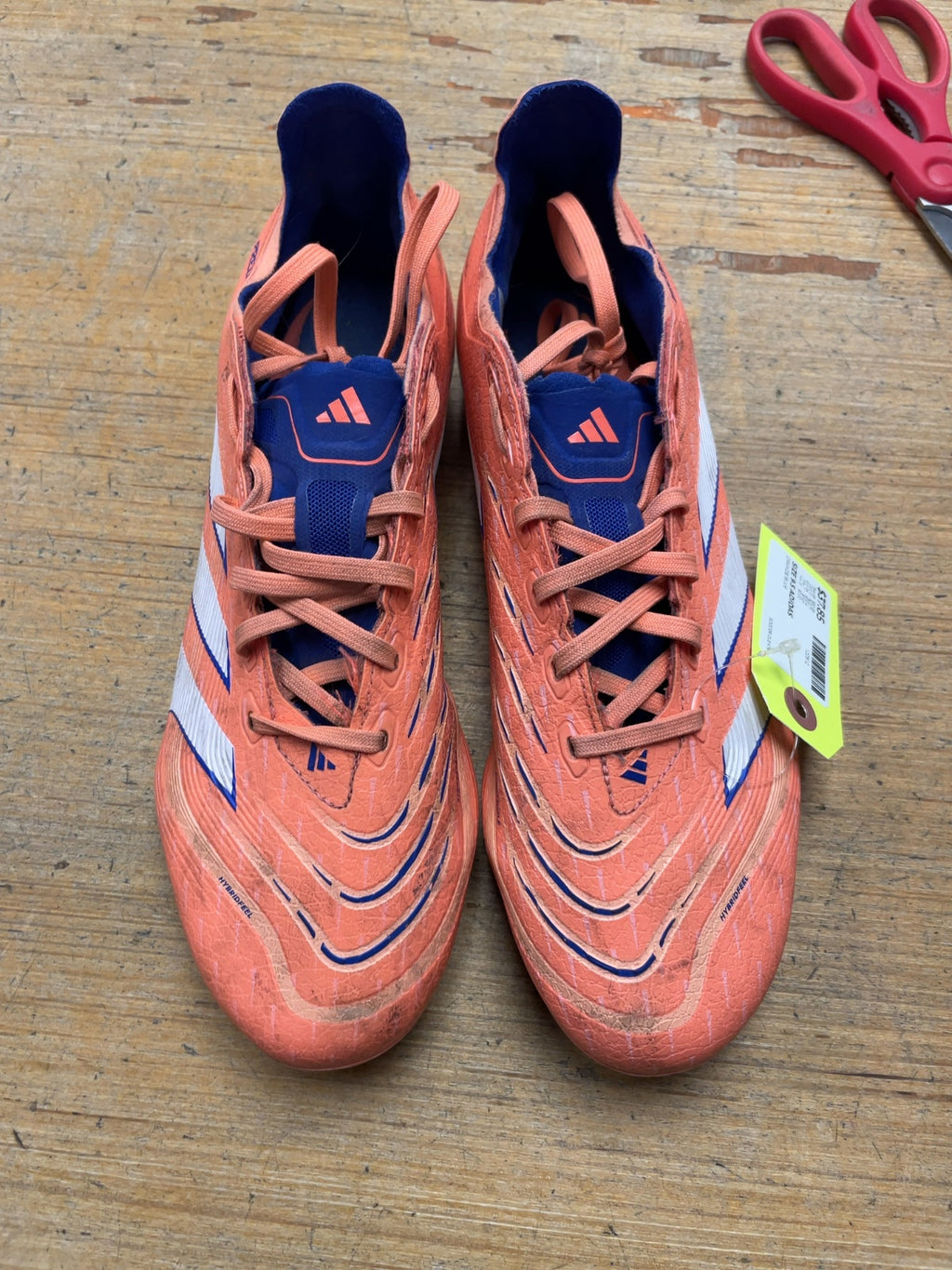 Adidas Predator Size 9.5 US Soccer Cleats