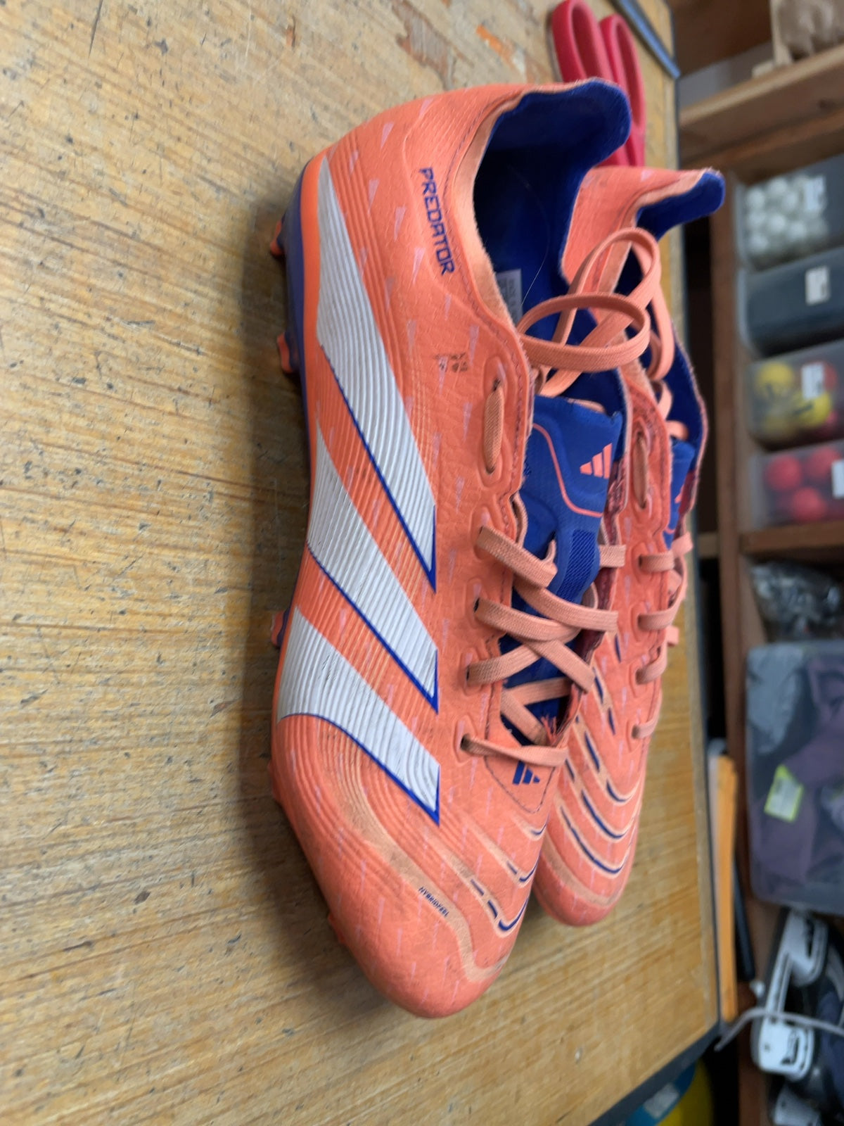 Adidas Predator Size 9.5 US Soccer Cleats