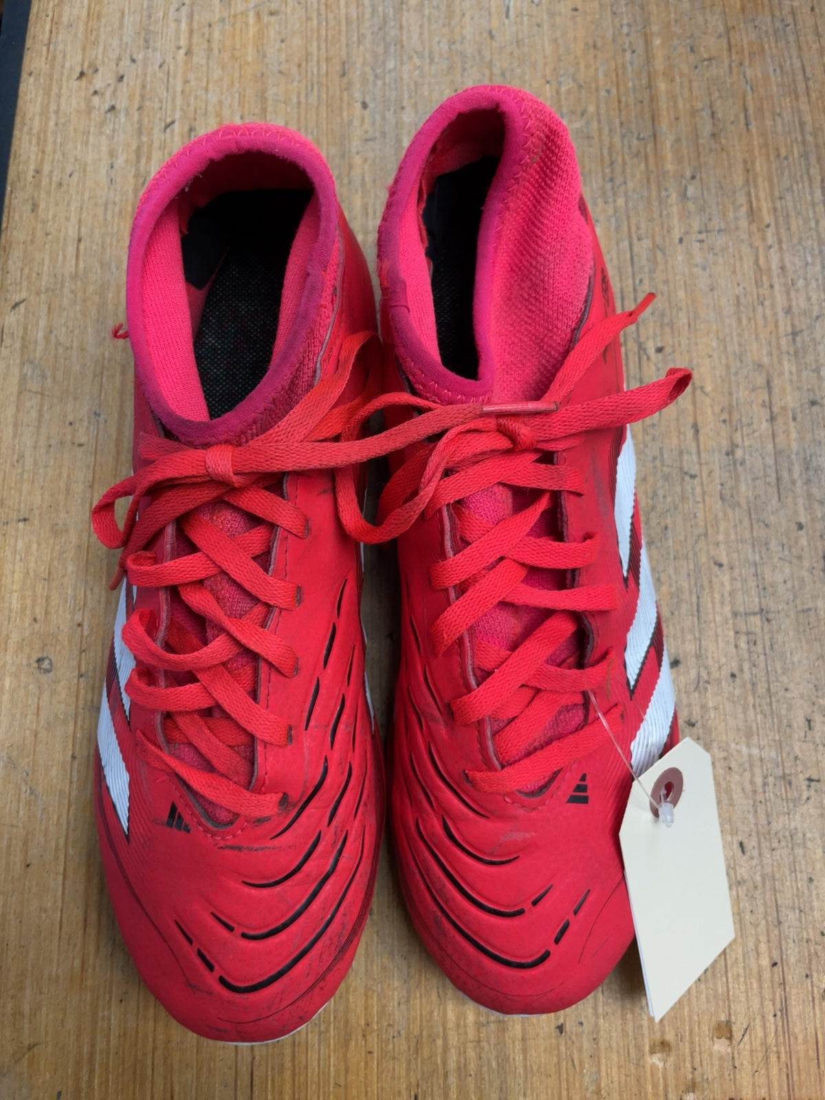 Adidas Predator Soccer Cleats Size 6.5 Red