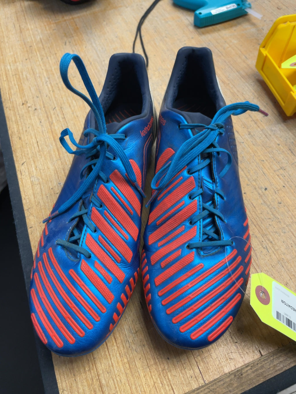 Adidas Predator Soccer Cleats - Size 8
