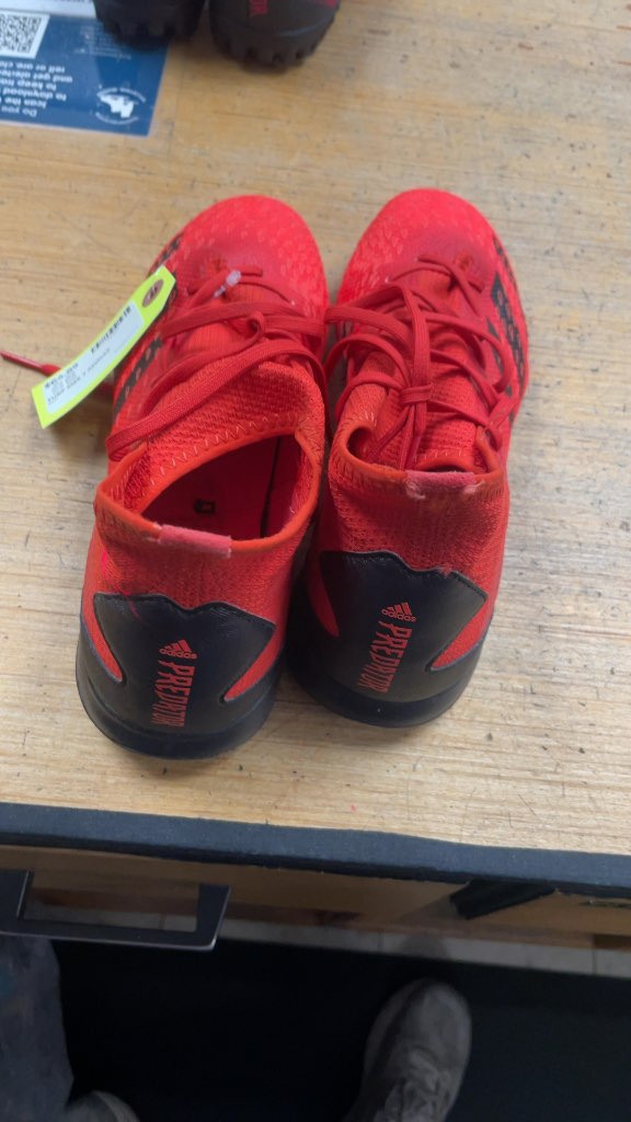 Adidas Predator Soccer Turf Shoes - Size 7