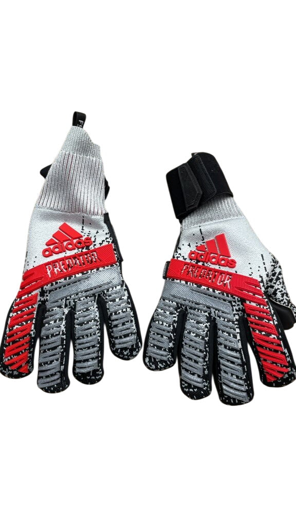 Adidas Predator URG 2.0 Goalie Gloves - Size 7