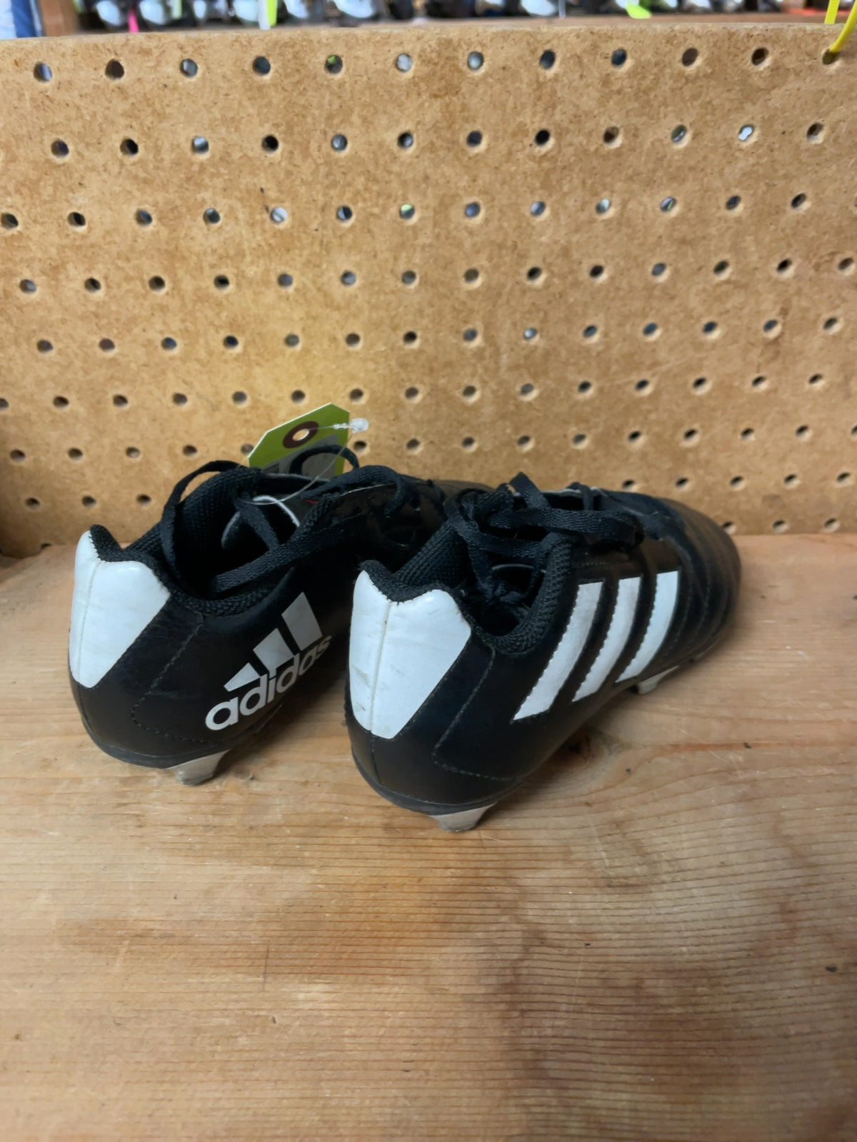 Adidas Soccer Cleats Size 12.5C Black/White
