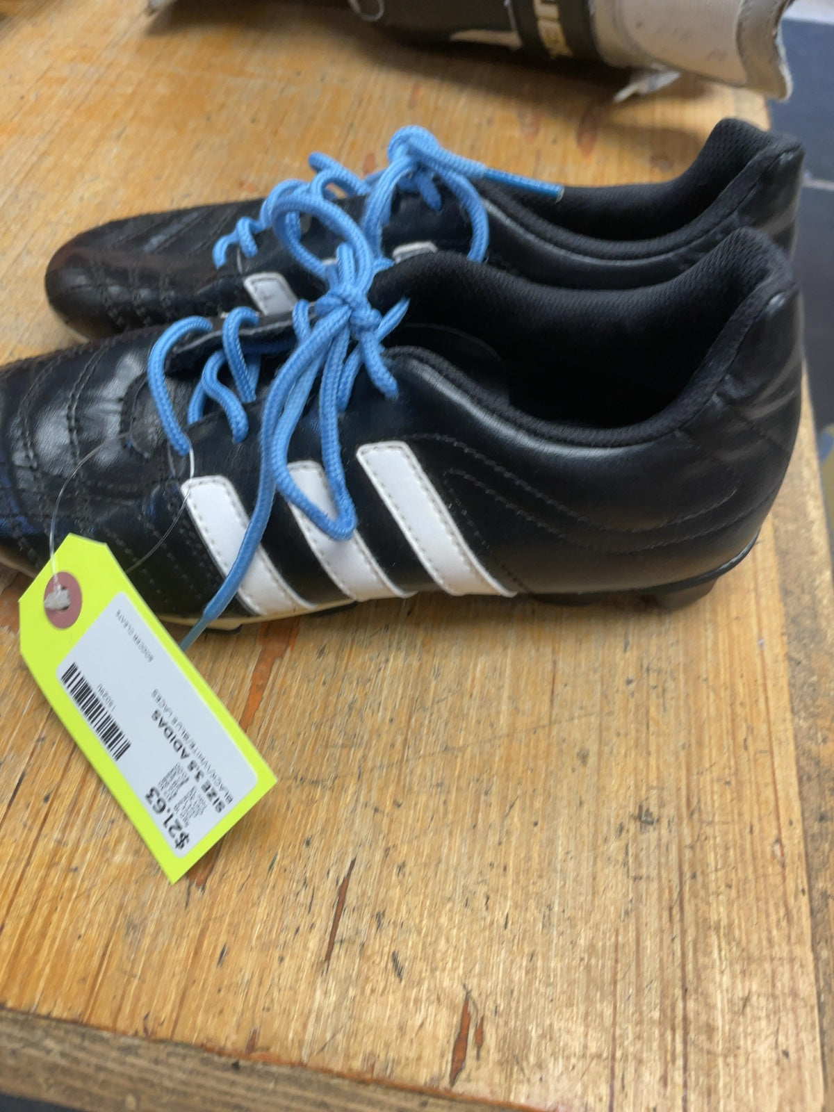 Adidas Soccer Cleats Size 3.5 Black/White/Blue