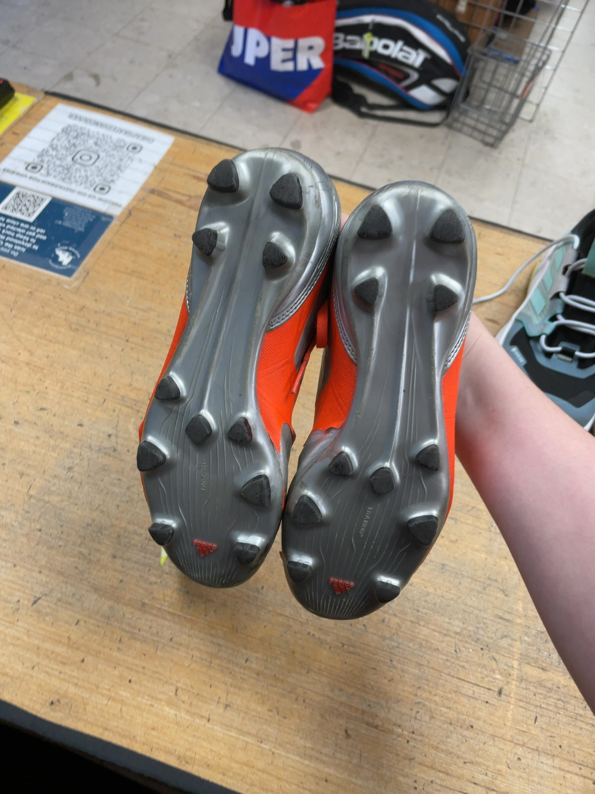 Adidas Soccer Cleats Size 5 Silver/Orange