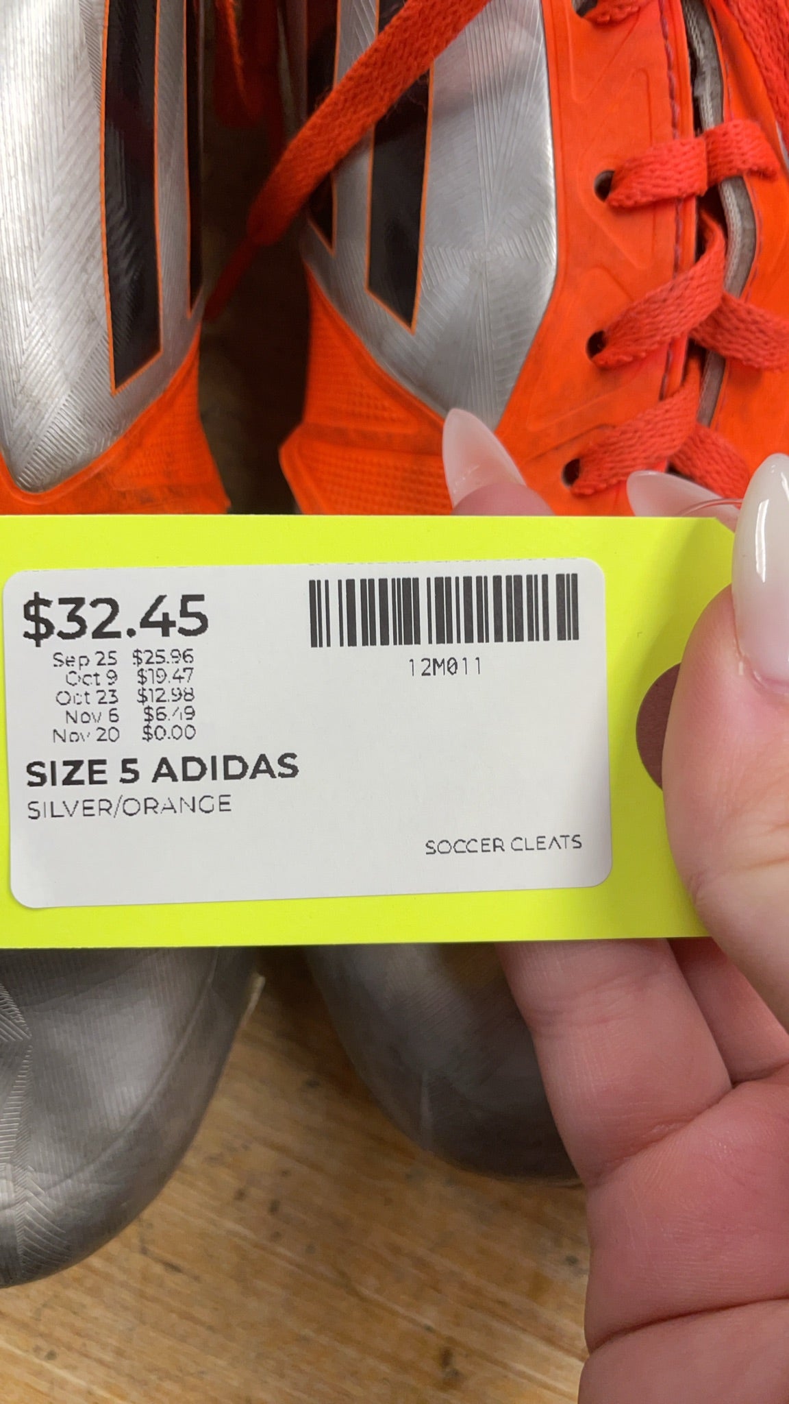 Adidas Soccer Cleats Size 5 Silver/Orange