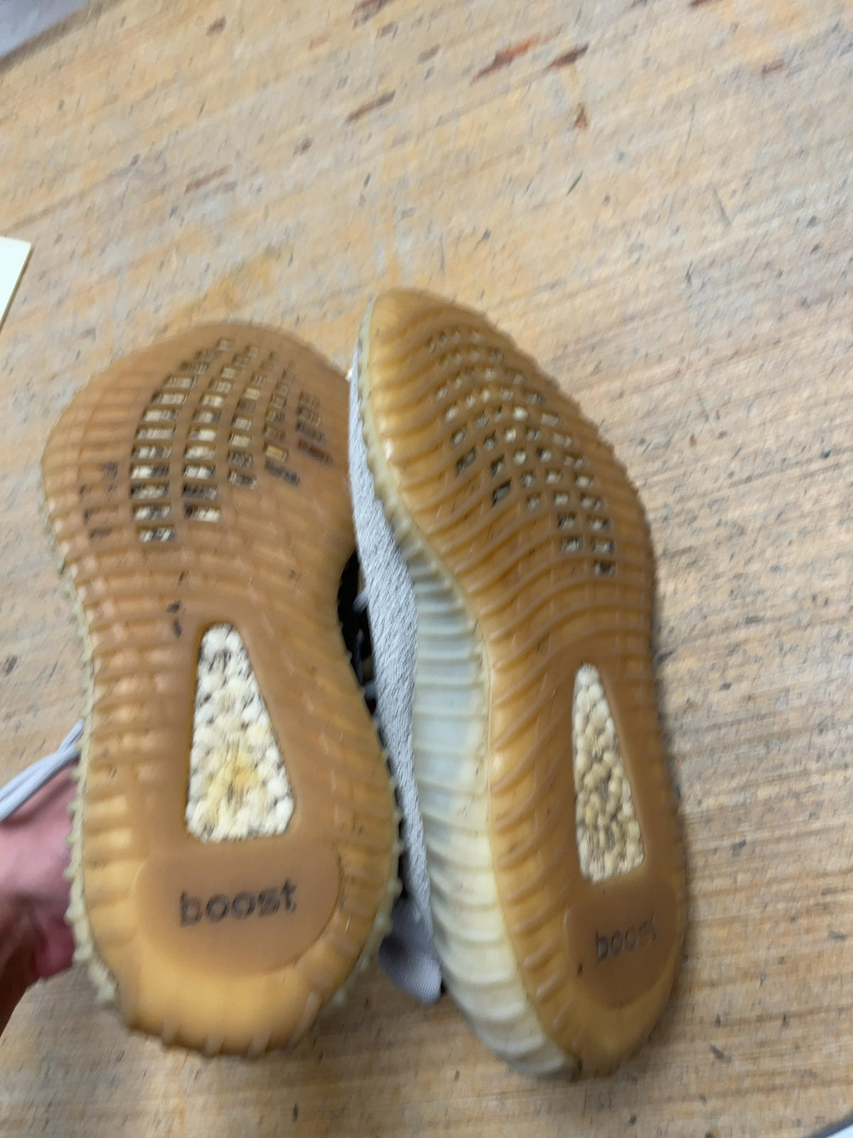 Adidas Yeezy Boost 350 V2 Size 4 Sesame