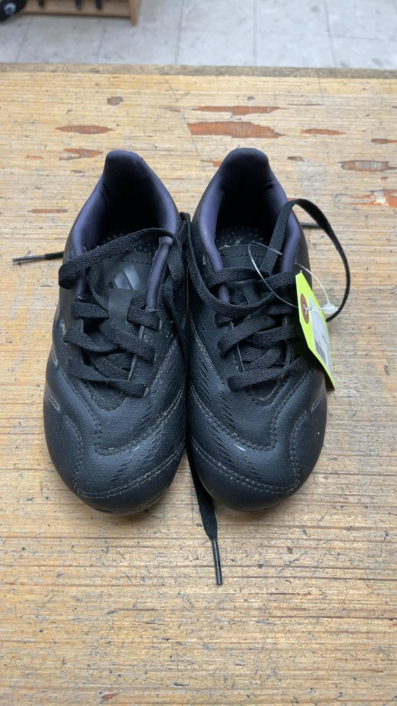 Adidas Youth Soccer Cleats - Black - Size 11C