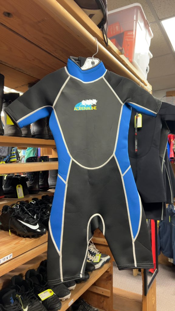 Adrenaline Junior Shorty Wetsuit - Black/Blue - Size 7/8