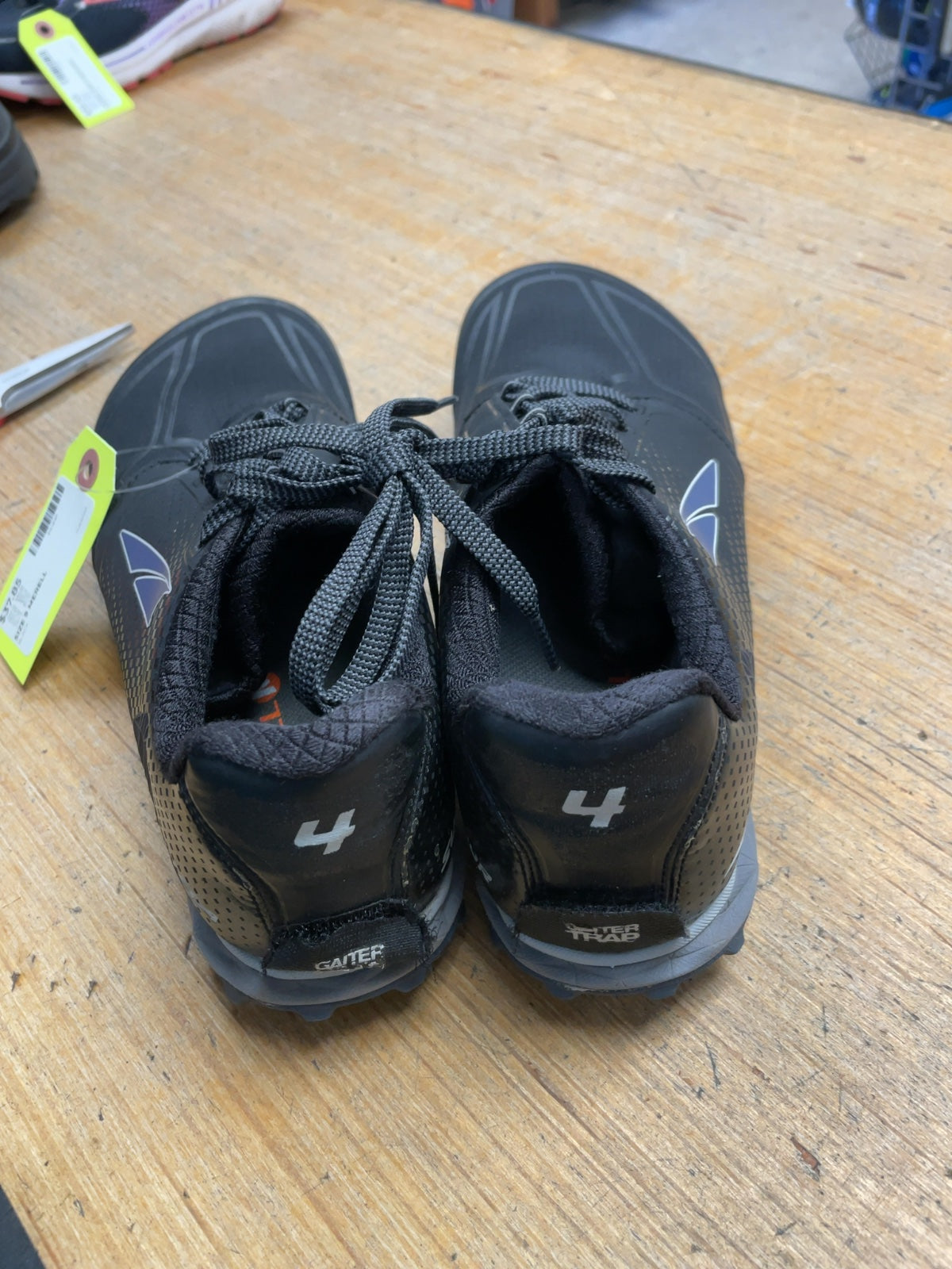 Altra Lone Peak 4 Size 9 Trail Running Shoes