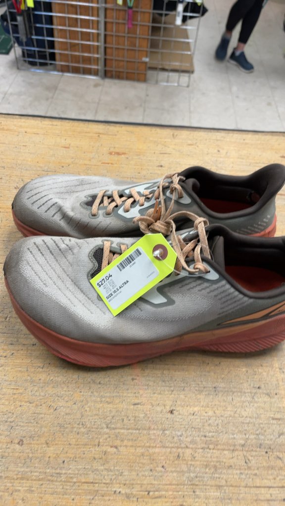 Altra Running Shoes Size 10.5 Brown/Pink