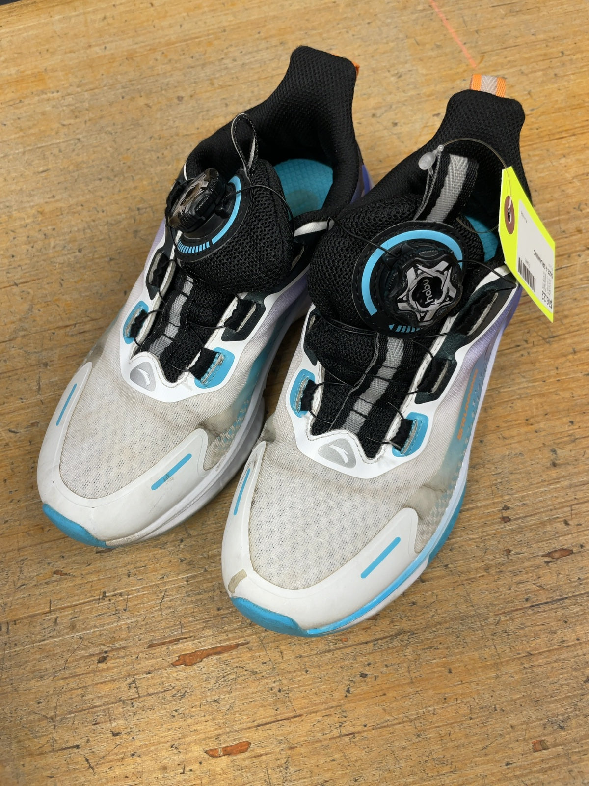 Anta Habu Dial Running Shoes Size 4 Multi-color