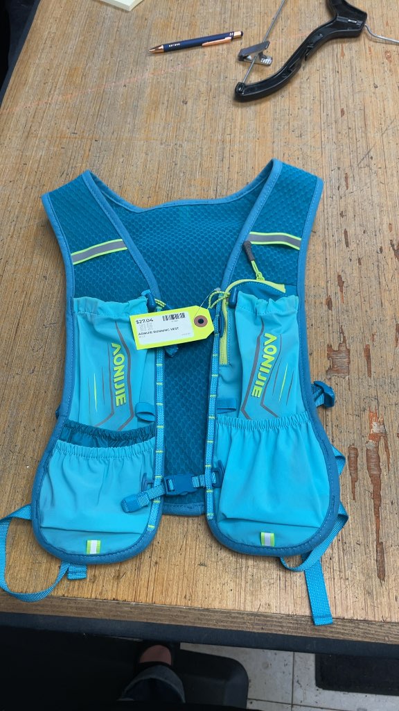 Aonijie Blue Running Vest