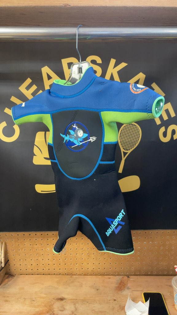 Aquasport Kids' Wetsuit - Size 2 - Black/Green/Blue
