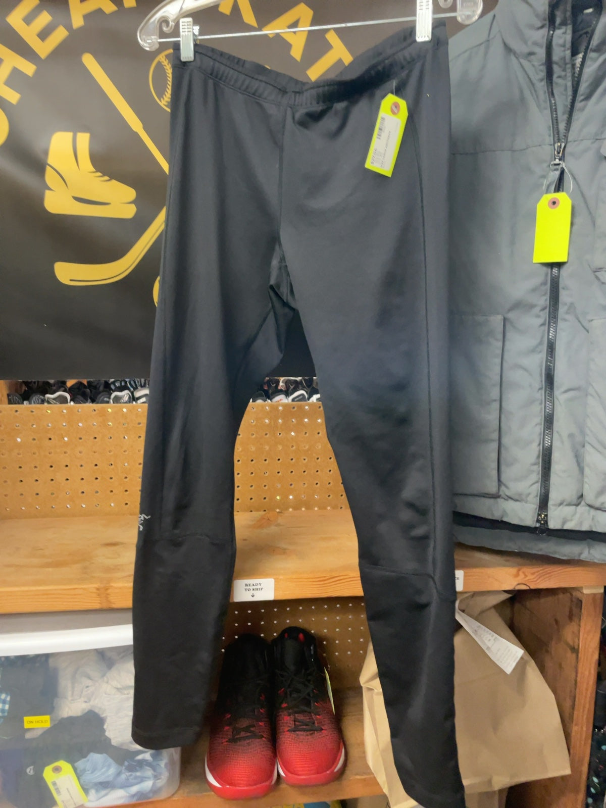 Arc'teryx Athletic Pants Size Large Black