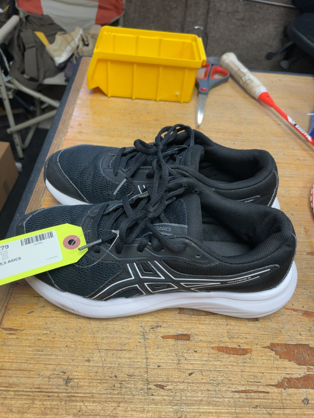 ASICS Contend 8 Running Shoes - Size 5.5