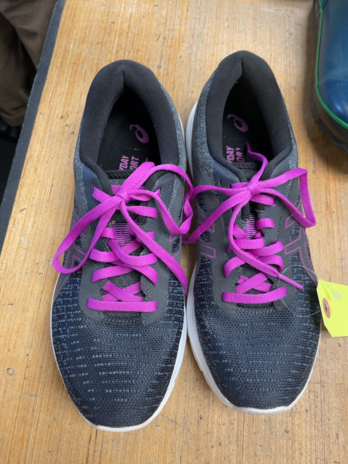 ASICS Gel-Excite 7 Ladies 9 Grey/Purple Runners