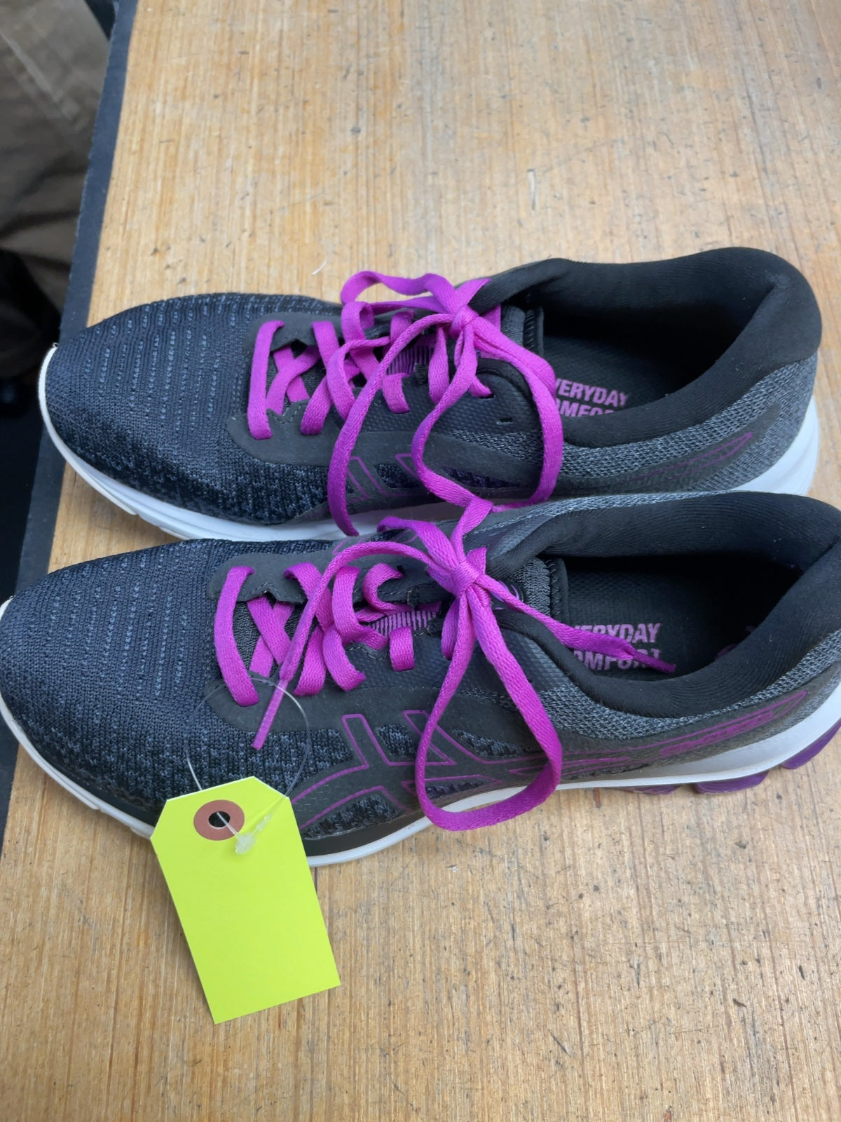 ASICS Gel-Excite 7 Ladies 9 Grey/Purple Runners