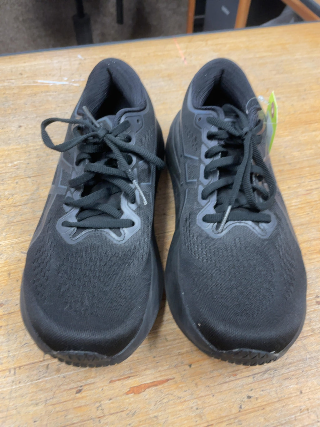 ASICS GEL-KAYANO 30 Size 8.5 US Ladies Running Shoes