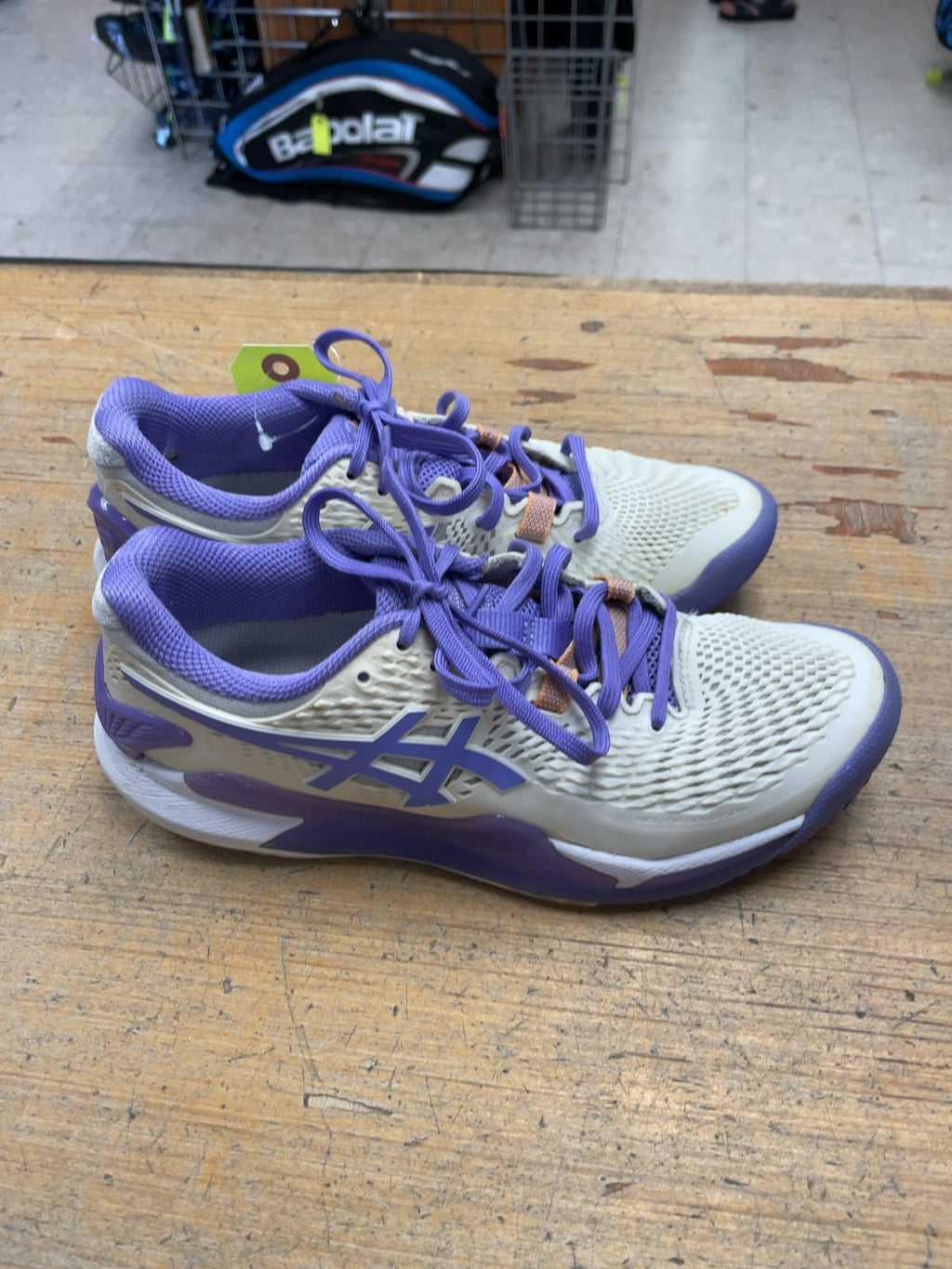 Asics Gel-Resolution Size 6.5 White/Purple Court Shoes