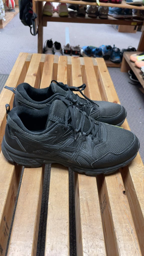 ASICS Gel Running Shoes - Size 9