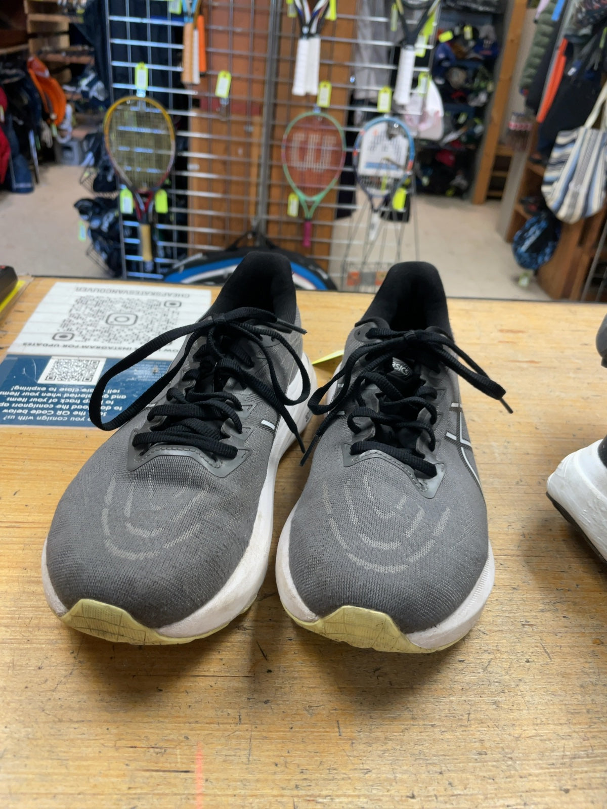 ASICS GT-2000 12 Running Shoes - Size 8