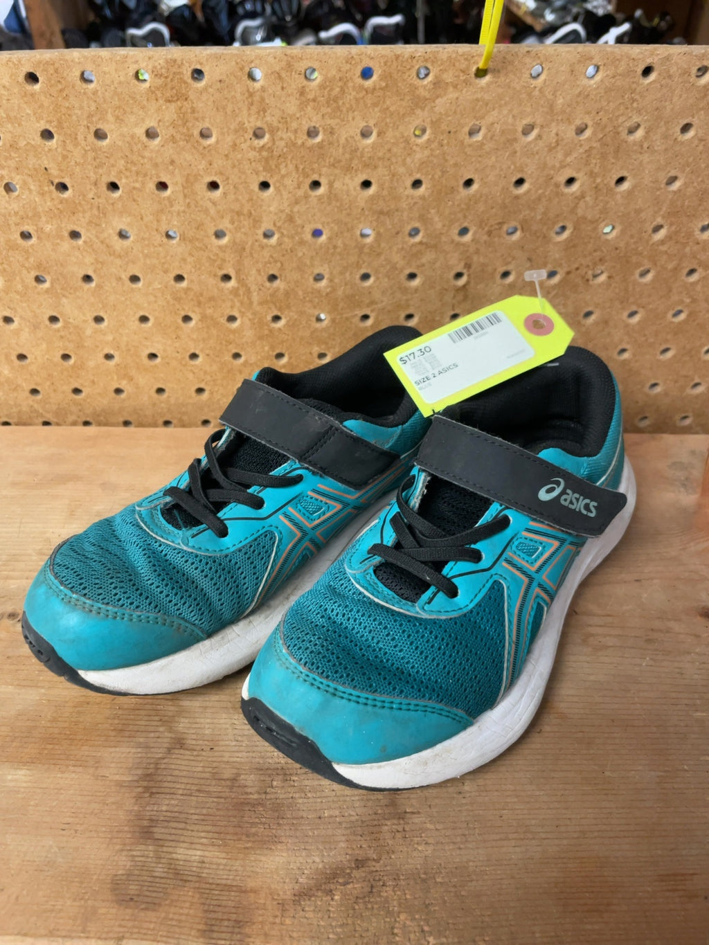 ASICS Runners Size 2 Blue