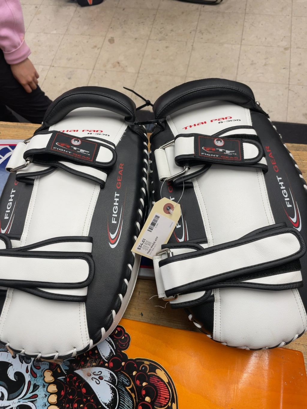 ATF Sports B-3130 Thai Pads White/Black