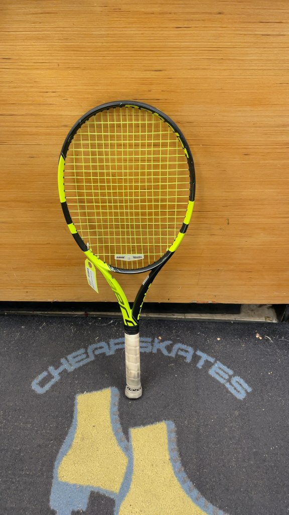 Babolat Pure Aero Tennis Racquet - 4 1/4 Grip