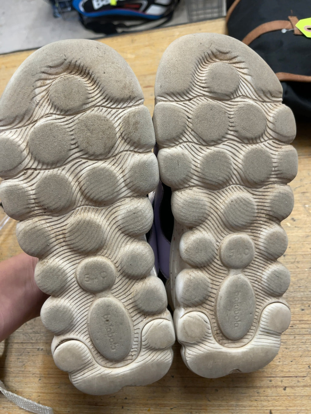 Balabala Sneakers Size 5 Dial-Lace White/Black/Purple