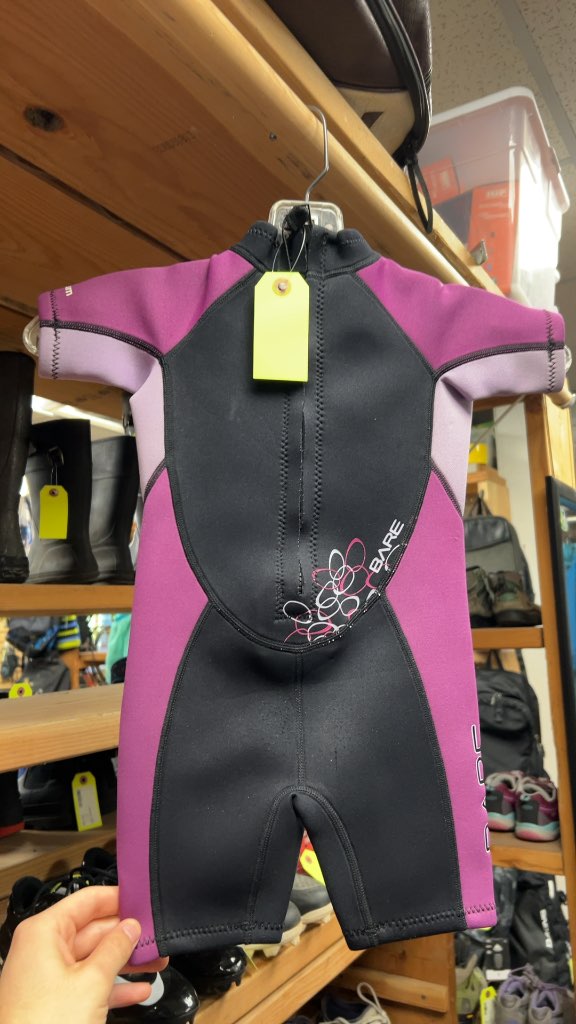 BARE Junior Size 4 2mm Shorty Wetsuit - Pink/Black